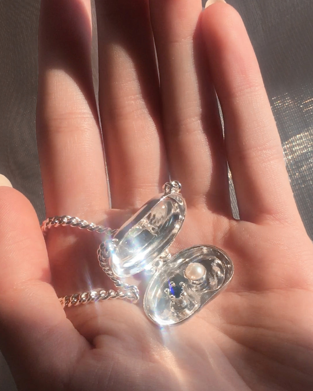 Pod Locket